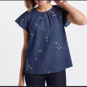 Draper James embroidered chambray swing top Size M
